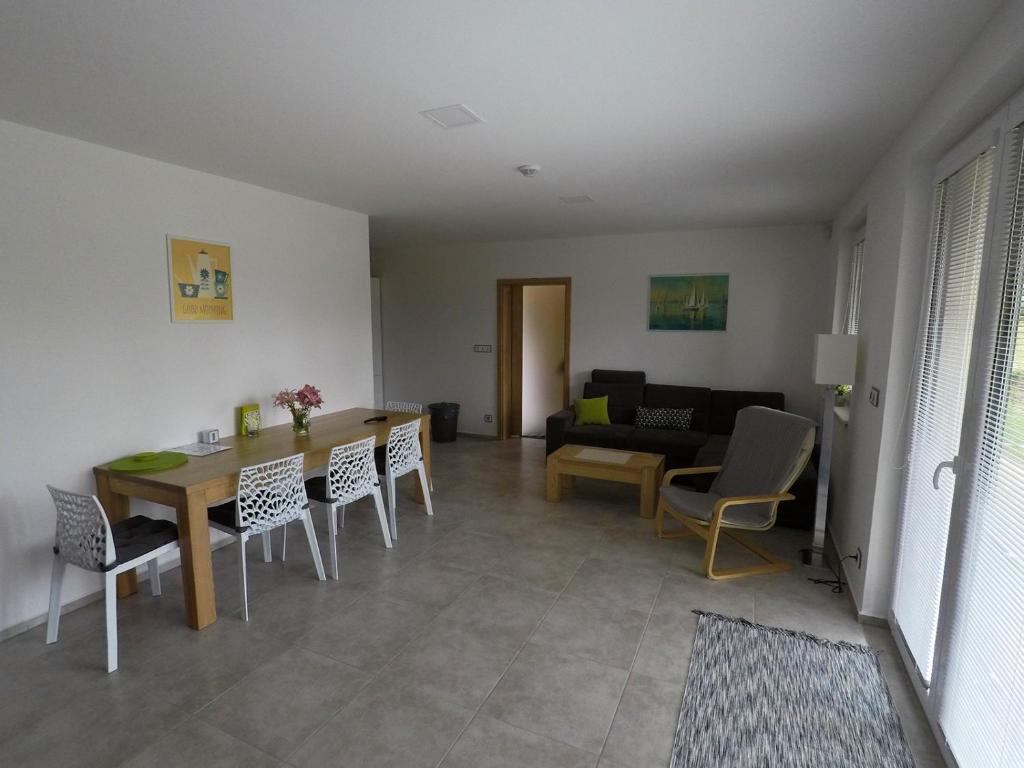 Część wypoczynkowa w obiekcie Lipno Vision Apartments