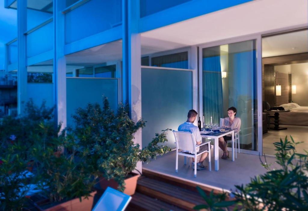 Waldorf Suite Hotel - Resim 29