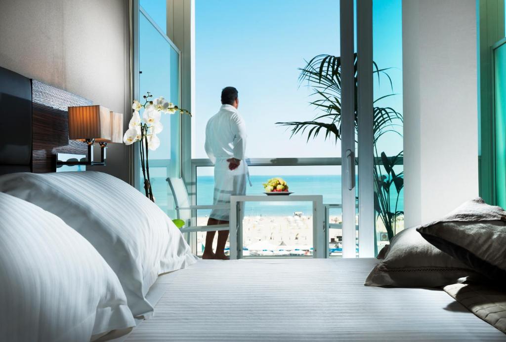 Waldorf Suite Hotel - Resim 7