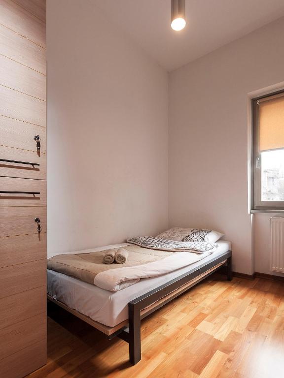 Hostel Situla - Single Room With Shared Bathroom