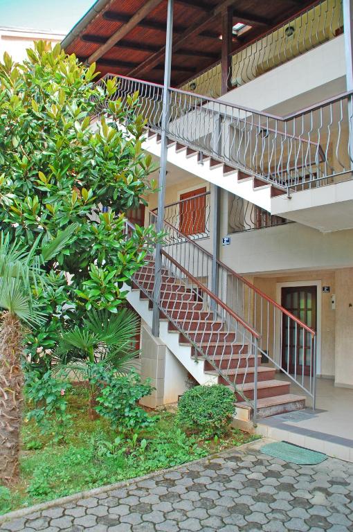 Budova, kde se apartmán nachází