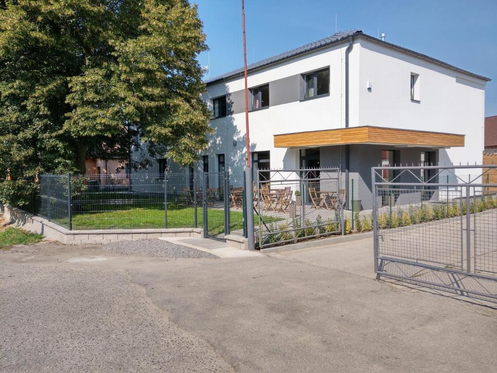 Budova, kde se penzion nachází