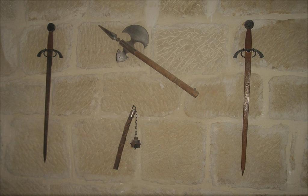Fotografia z galérie ubytovania TORRE FUERTE Siglo XIII v destinácii Baños de Rioja