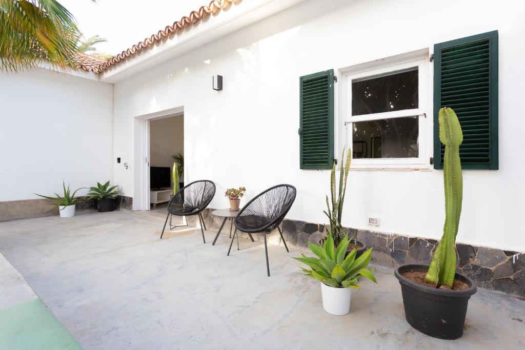 A balcony or terrace at Casa María - Caserío de Guaza