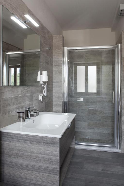 A bathroom at Locanda San Giorgio