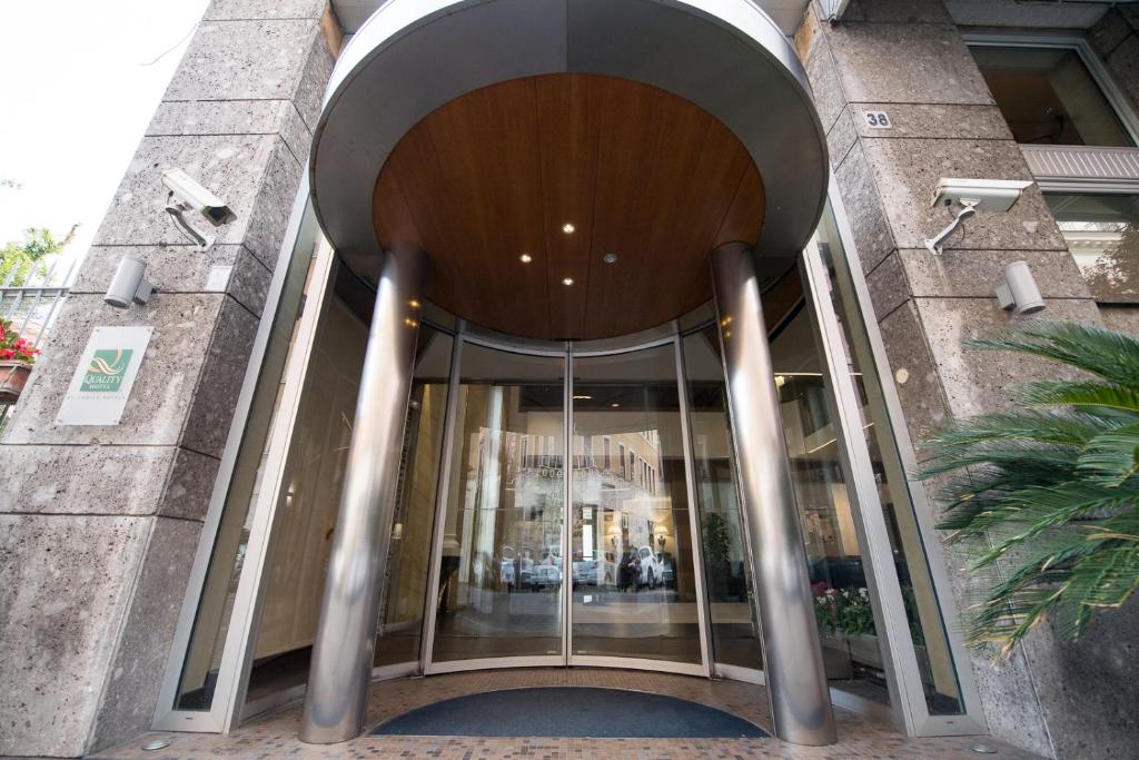 Exteriér nebo vchod ubytování Quality Hotel Nova Domus