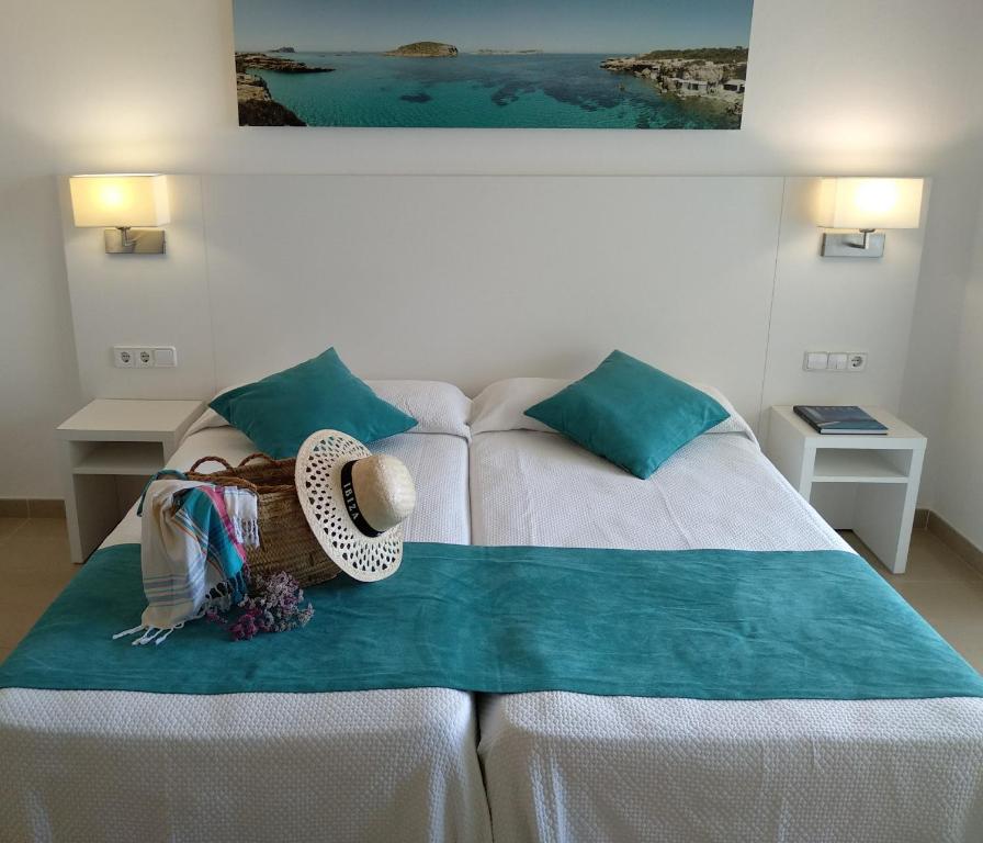 Aparthotel Nereida - Standard Studio (2 Adults + 1 Child)