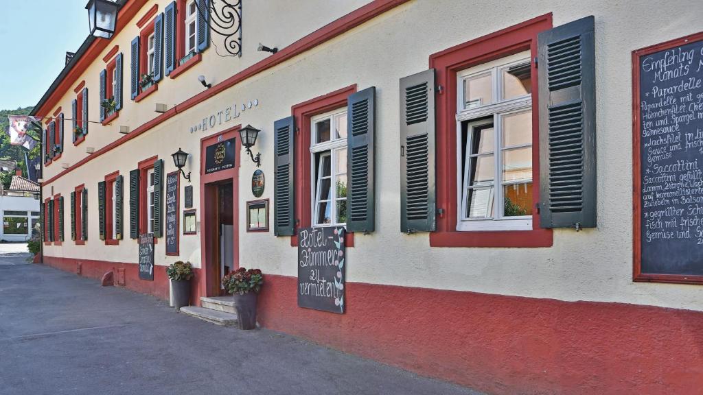 Budova, kde se hotel nachází