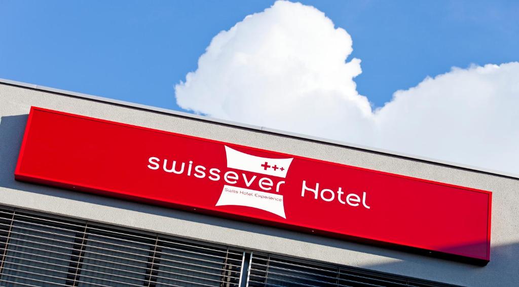 Certifikát, hodnocení, plakát nebo jiný dokument vystavený v ubytování SwissEver Hotel Zug