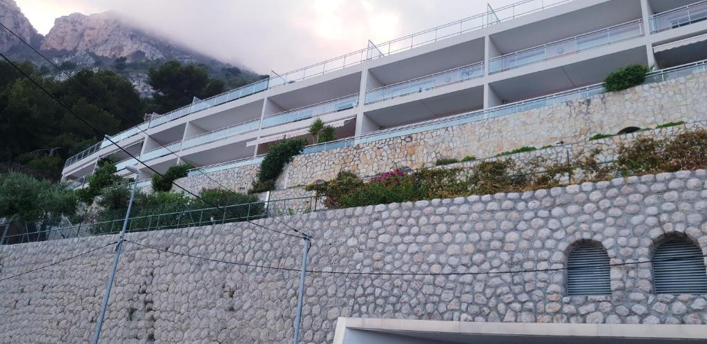 Nespecifikovaný výhled na hory nebo výhled na hory při pohledu z apartmánu