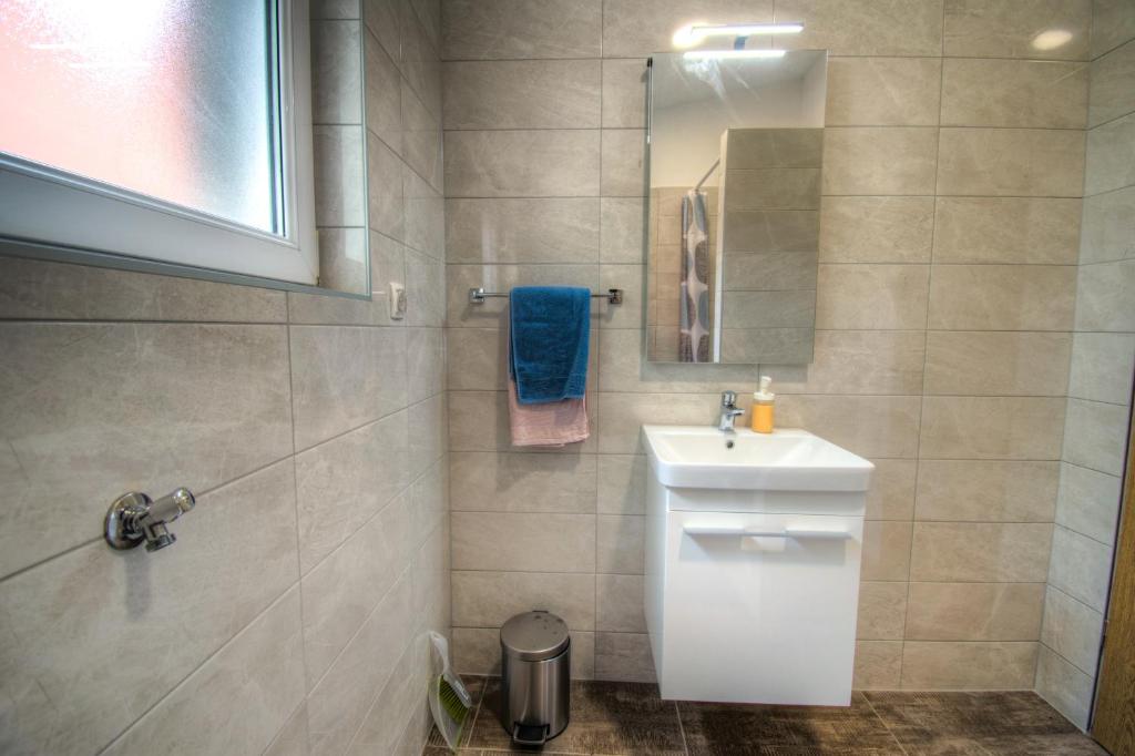 Kúpeľňa v ubytovaní Apartmani Matko