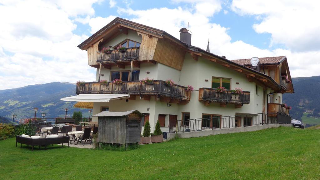 Příroda nedaleko penzionu – hostince