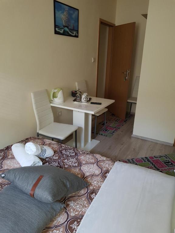 Postel nebo postele na pokoji v ubytování ELG Rooms