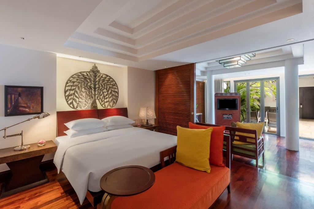 Postel nebo postele na pokoji v ubytování Park Hyatt Siem Reap