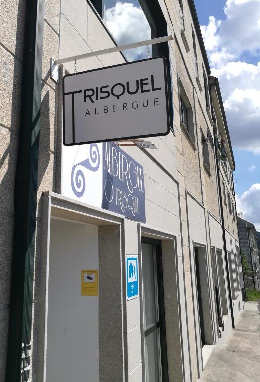 Albergue O Trisquel tanúsítványa, márkajelzése vagy díja