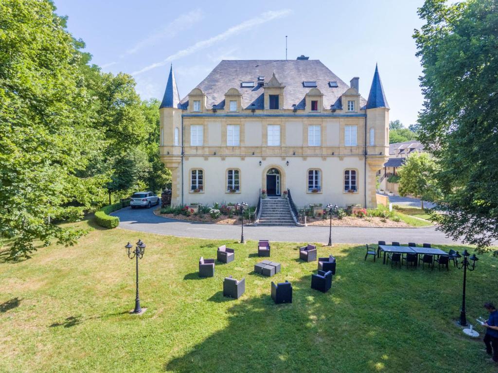 Chateau de puy robert sarlat