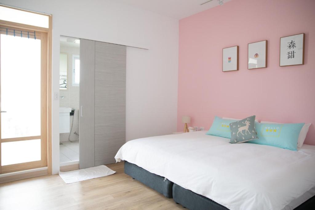 Postel nebo postele na pokoji v ubytování Foresweet B&B