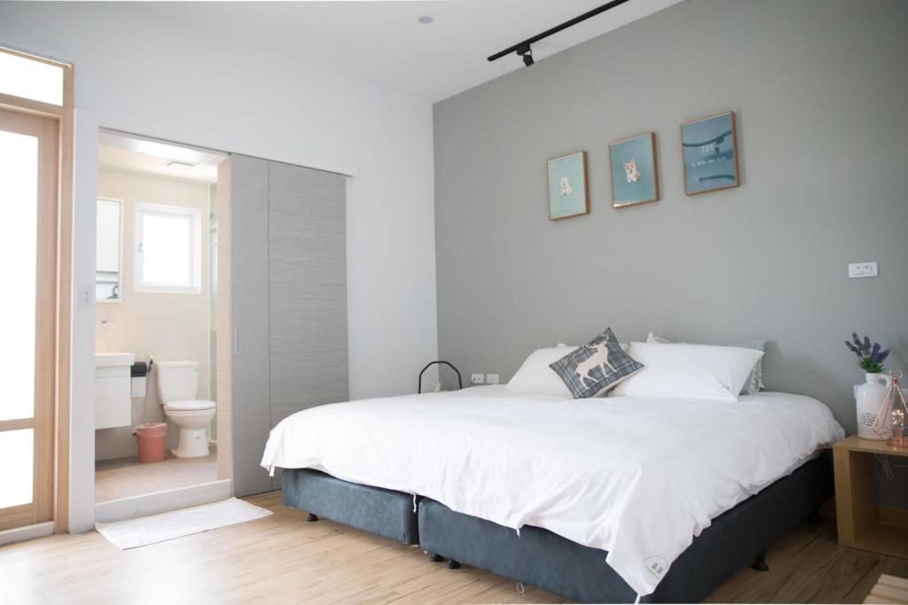 Postel nebo postele na pokoji v ubytování Foresweet B&B
