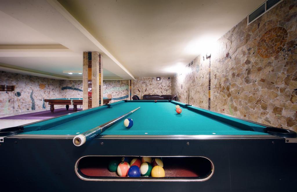 Biliár nebo kulečník v ubytování Maria Resort