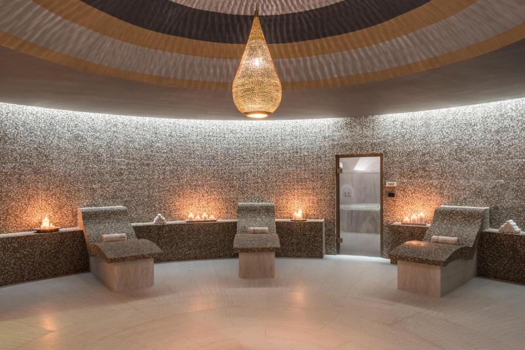 Posezení v ubytování Euphoria Retreat - A Holistic Wellbeing Destination Spa