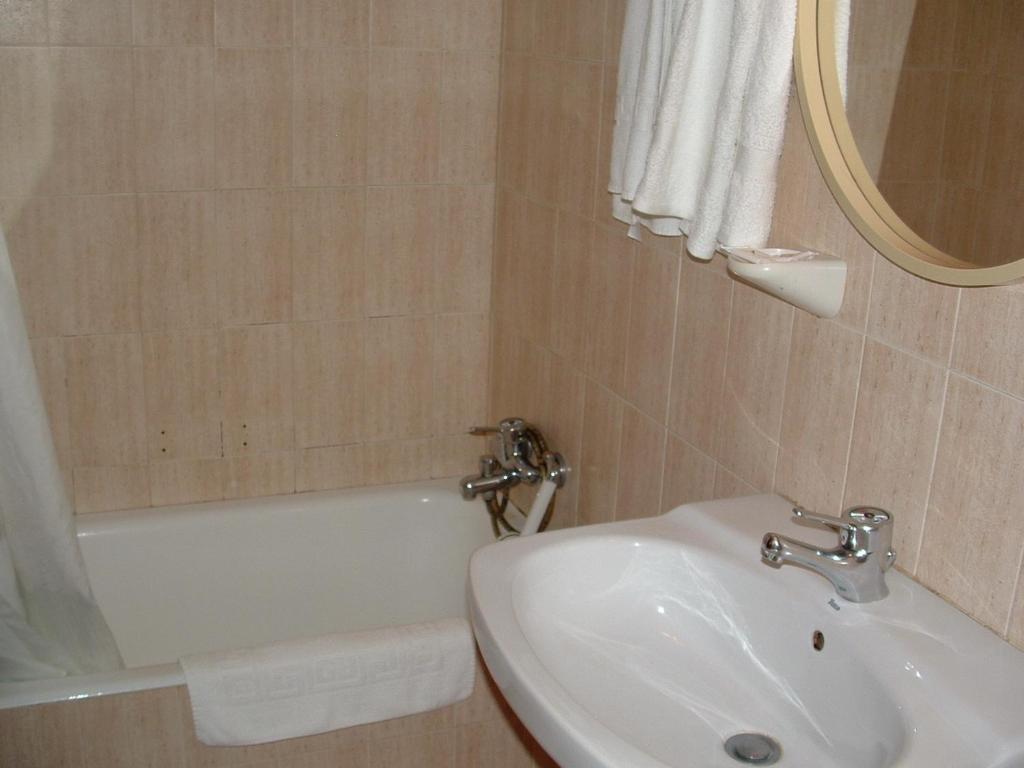 Hotel La Cala - 