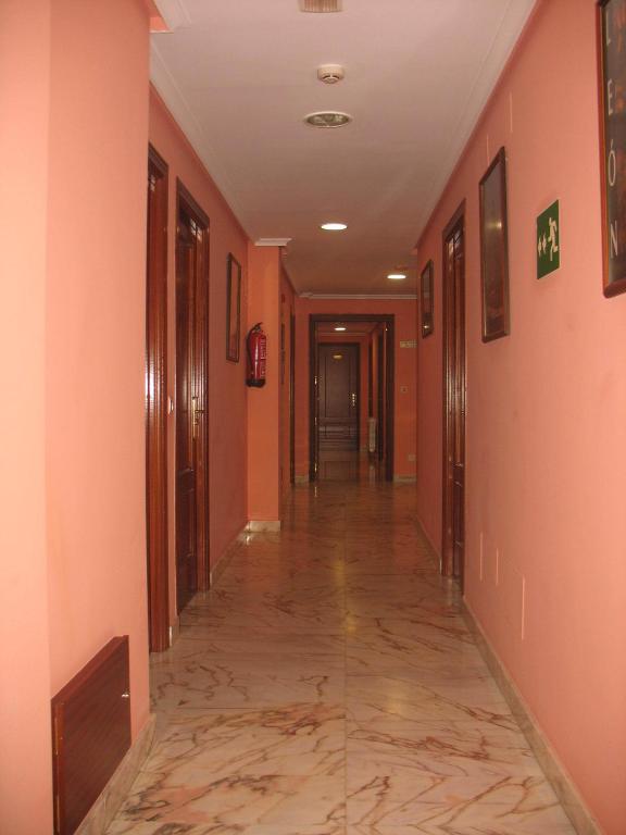 Fotografie z fotogalerie ubytování Hotel Reyes De León v destinaci Santa María del Páramo