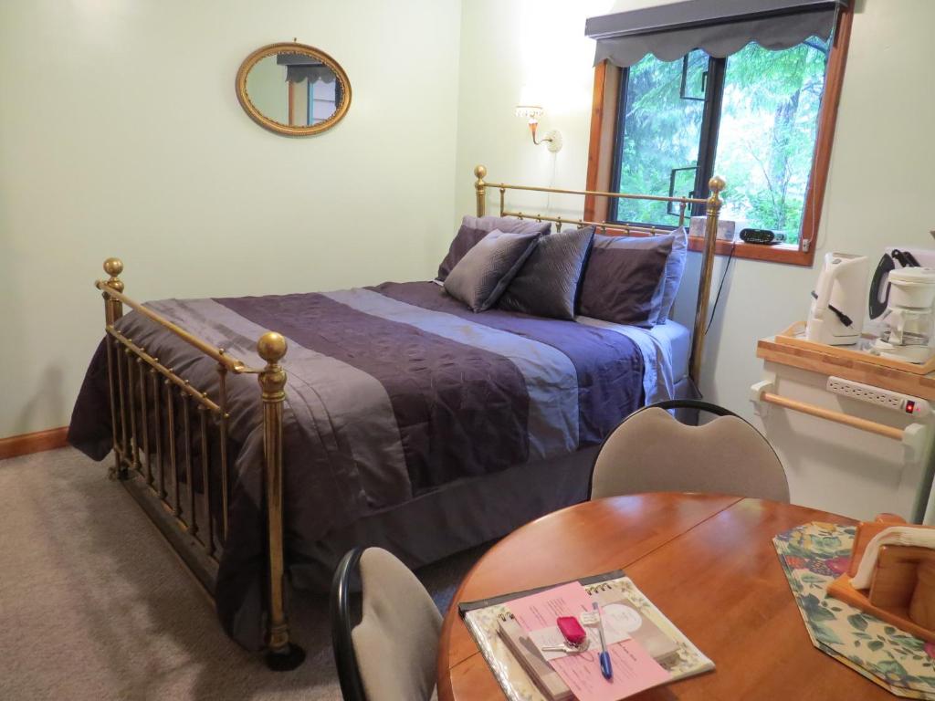 Katil atau katil-katil dalam bilik di Summerhill Guest House