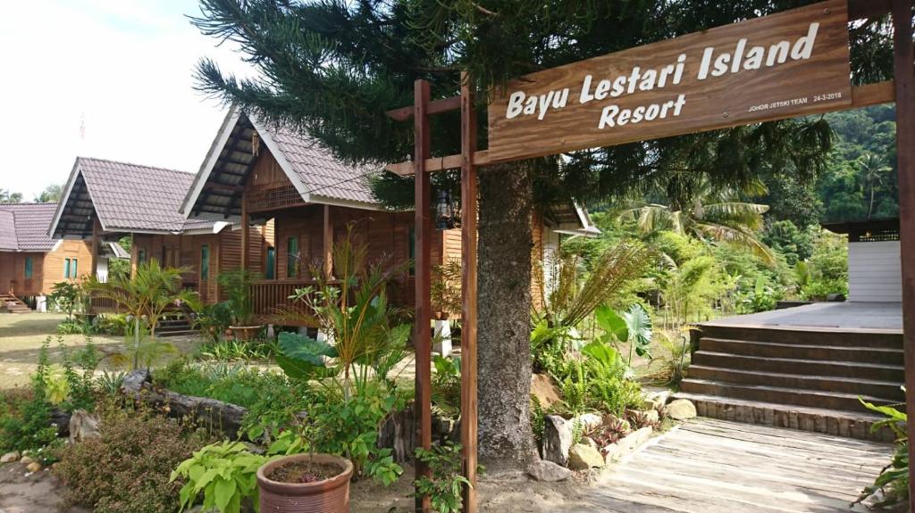 Zahrada ubytování Bayu Lestari Island Resort