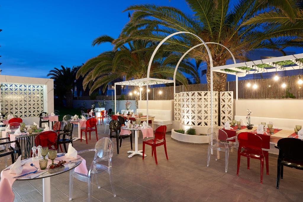 Restaurace v ubytování Mythos Palace Resort & Spa