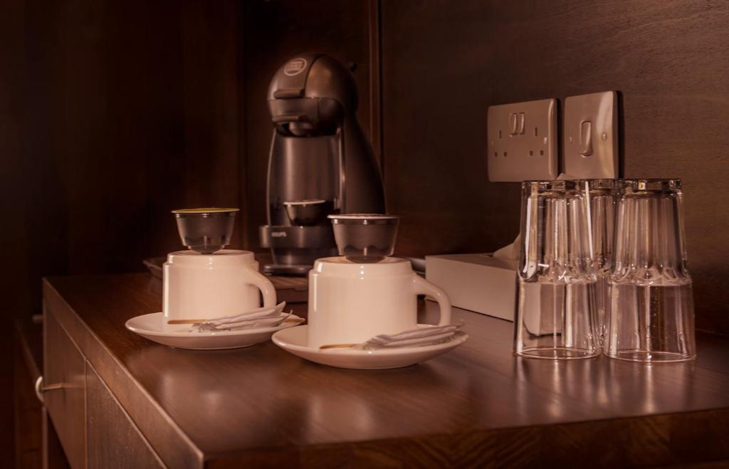 Set per la preparazione di tè e caffè presso Cerviola Hotel