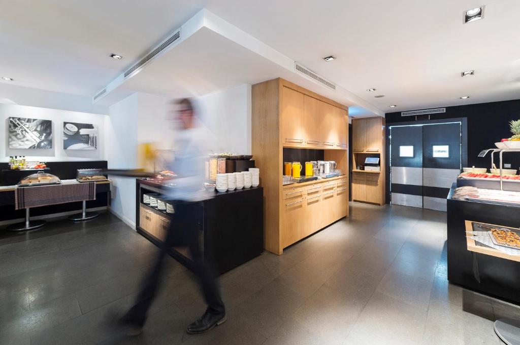 Hotel Jazz - Resim 41