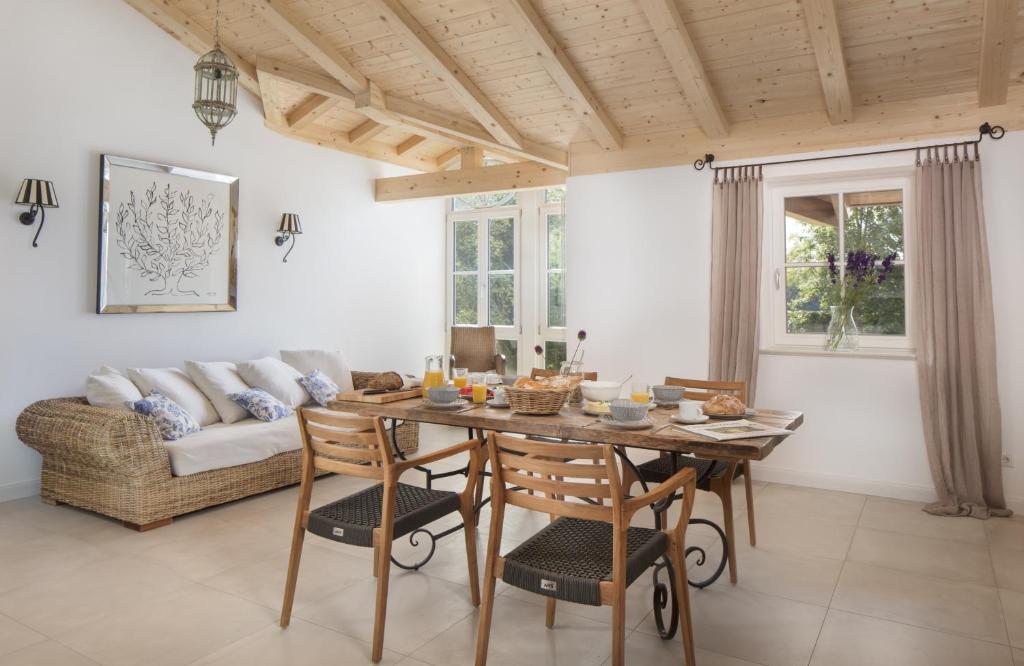 Posezení v ubytování Ferienwohnung Chiemsee