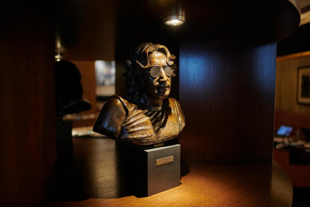 Hard Days Night Hotel - Resim 38