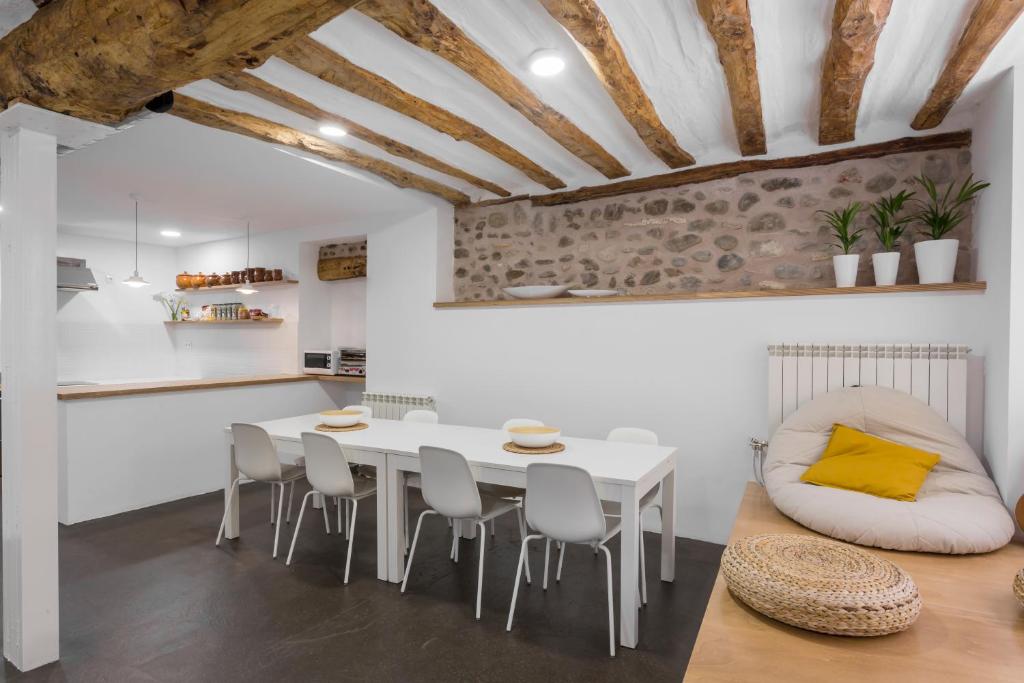 Kuchyňa alebo kuchynka v ubytovaní Hostel.B