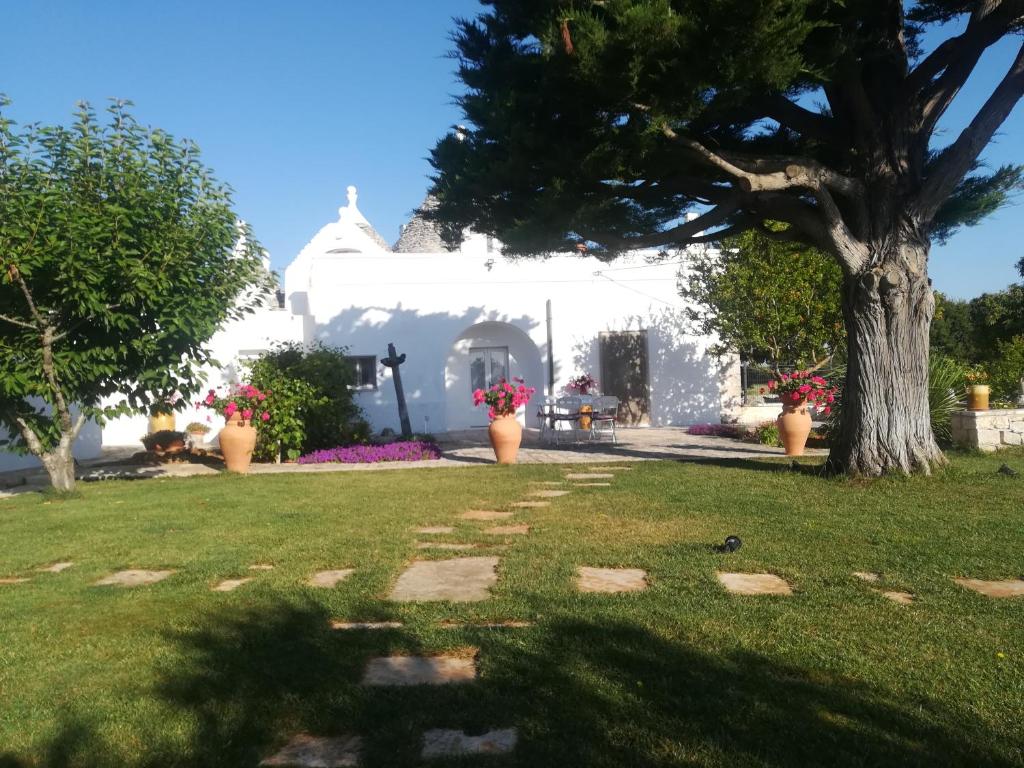 Vonkajšia záhrada v ubytovaní Trulli Dal Conte
