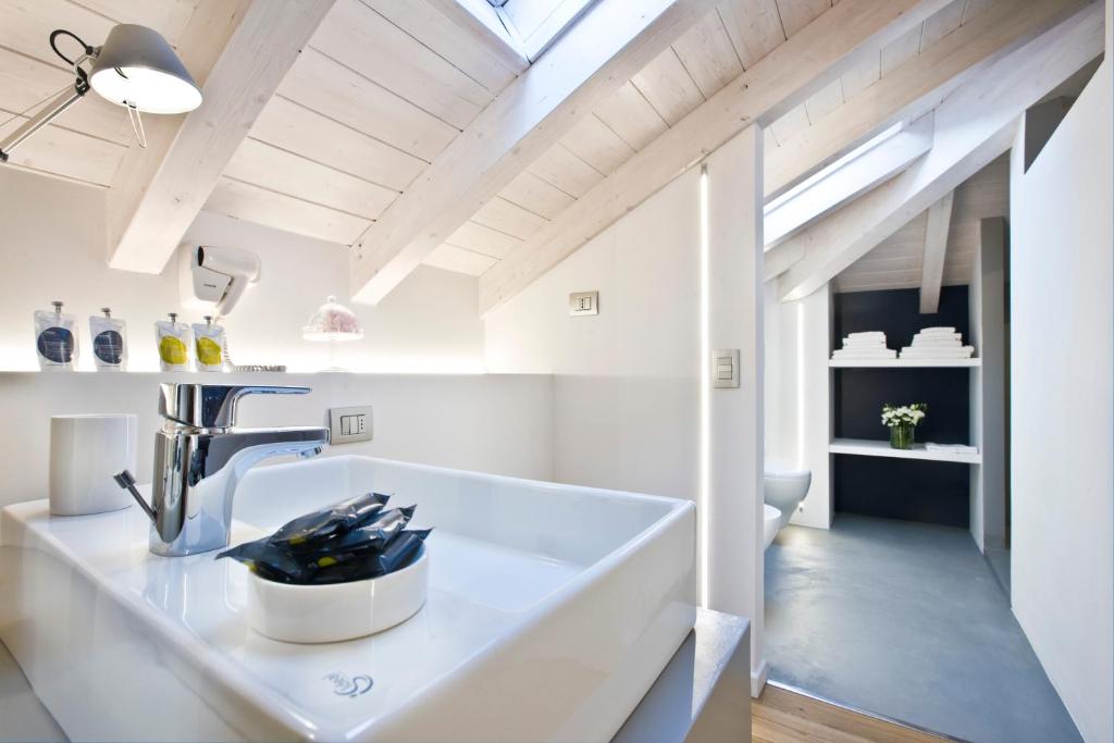Manzoni 124 Bed&Relax