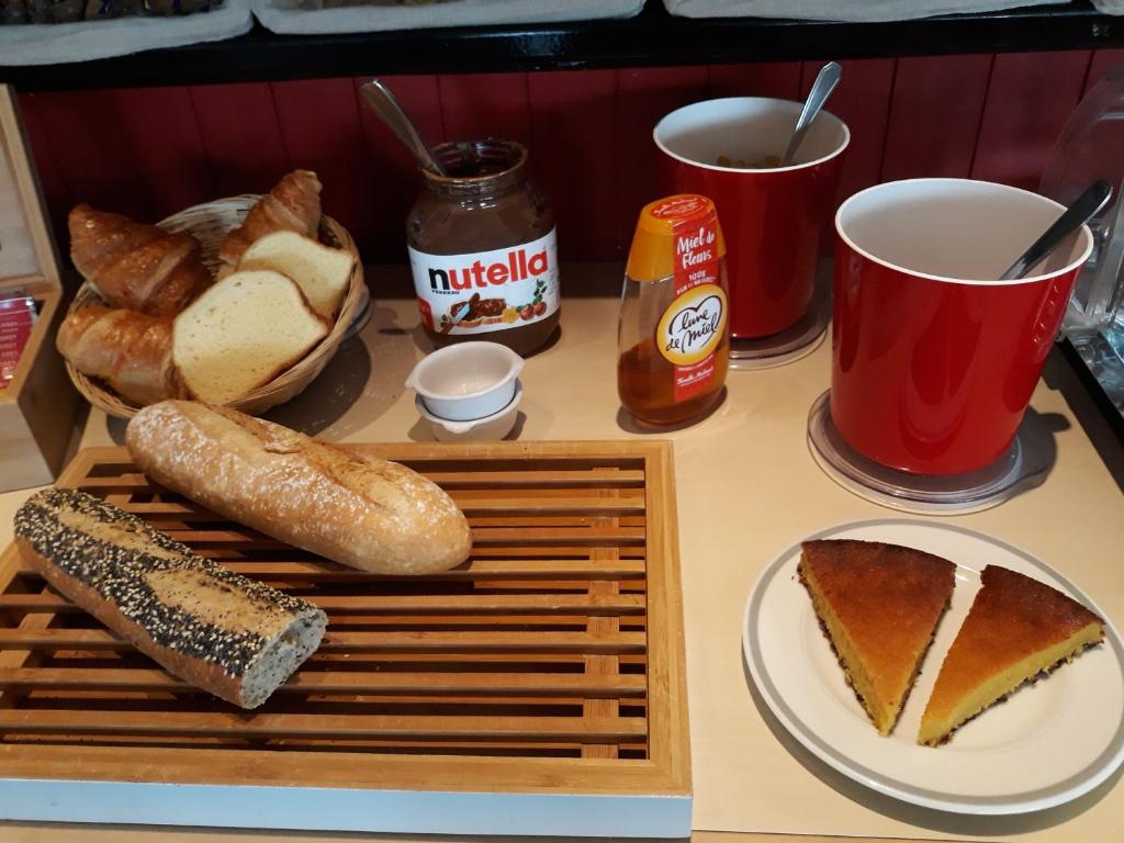 Jídlo v hotelu nebo okolí