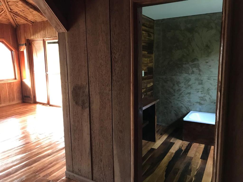 Koupelna v ubytování La Mision Mocona - Lodge de Selva