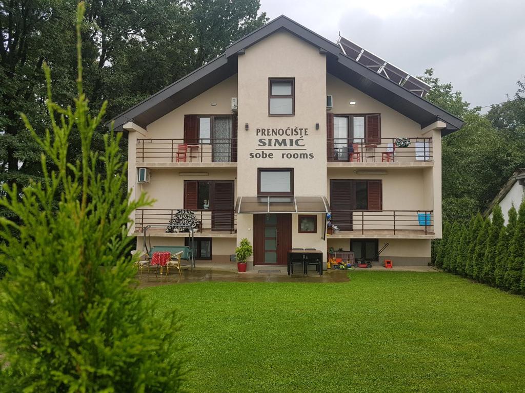 Budova, kde se penzion nachází