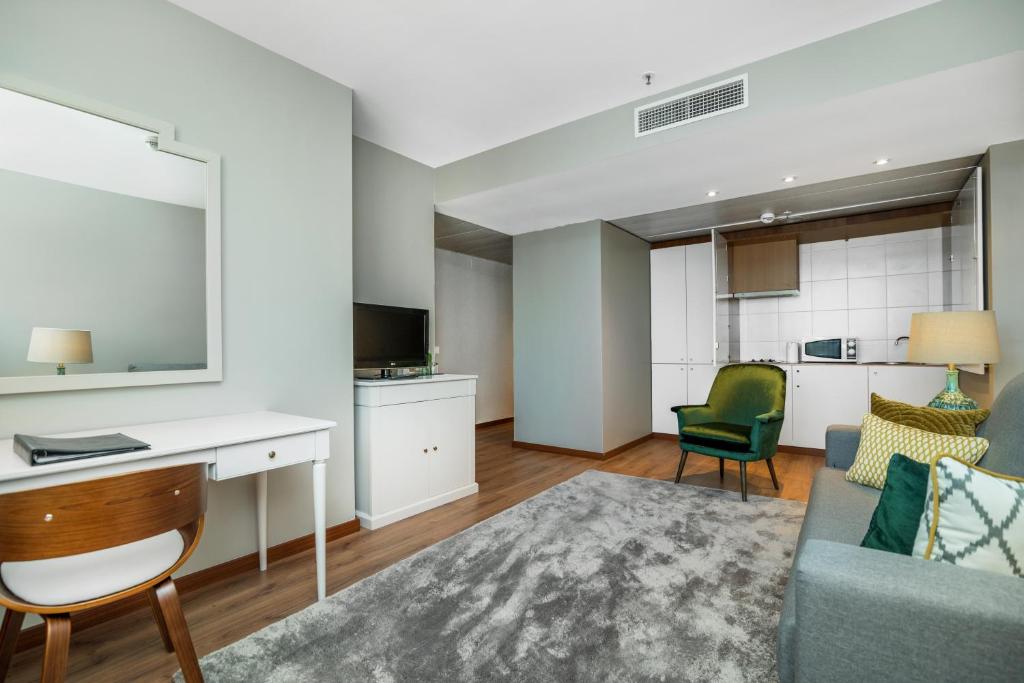 Gaia Residence - One-Bedroom Apartment With River View