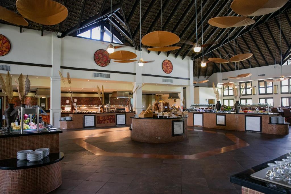 Restaurace v ubytování Royalton Splash Punta Cana, An Autograph Collection All-Inclusive Resort & Casino