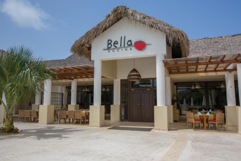 Restaurace v ubytování Royalton Splash Punta Cana, An Autograph Collection All-Inclusive Resort & Casino