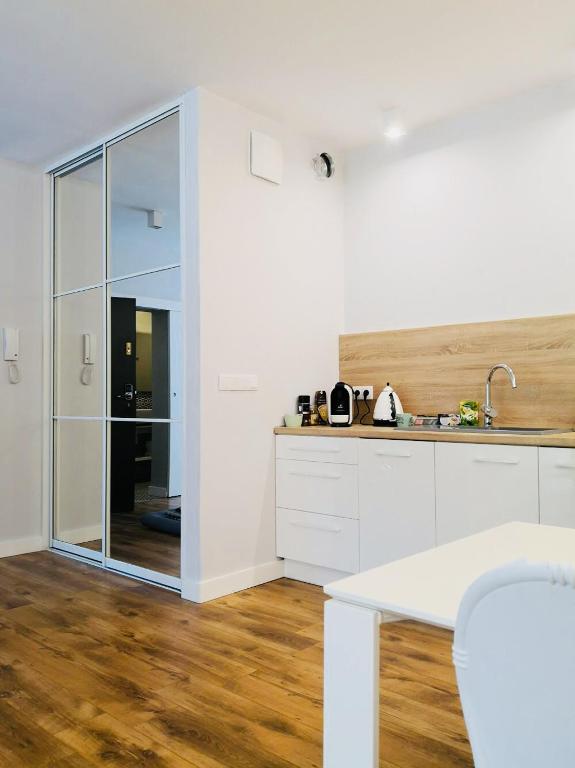 Piper Zajezdnia White - 12