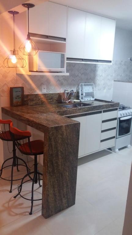  Apartamento Ed. Ouro Preto Praia do Morro