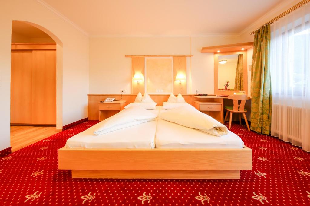 Superior Hotel Persal - 15