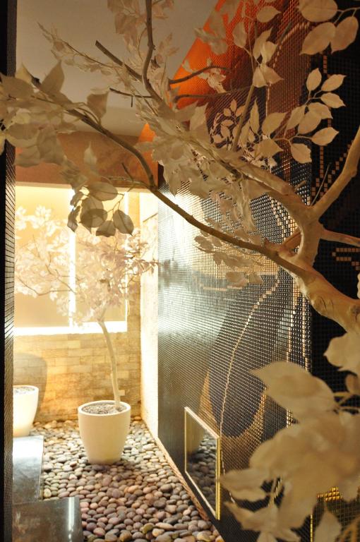 Qixing Jingpin Motel - Deluxe King Room