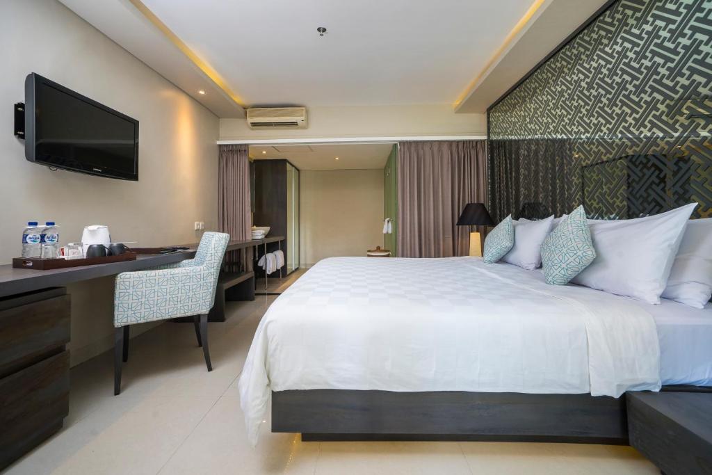 Segara Village Hotel - 18