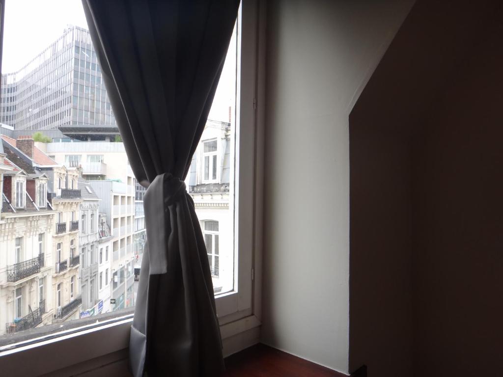 Safestay Brussels Grand Place - Resim 13
