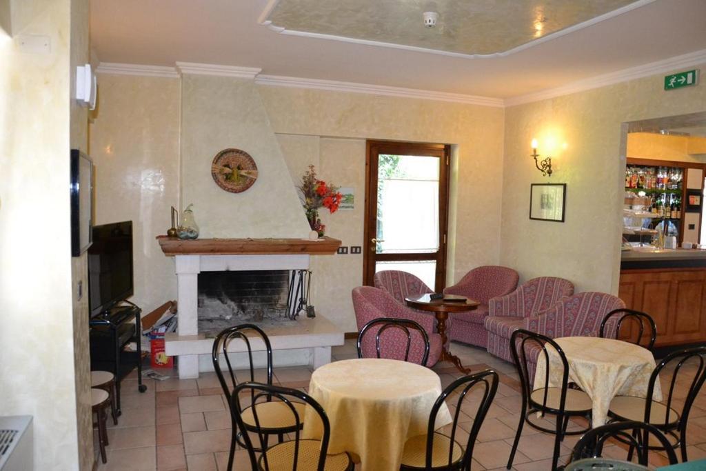 Fotografie z fotogalerie ubytování Albergo Due Monti v destinaci Ateleta