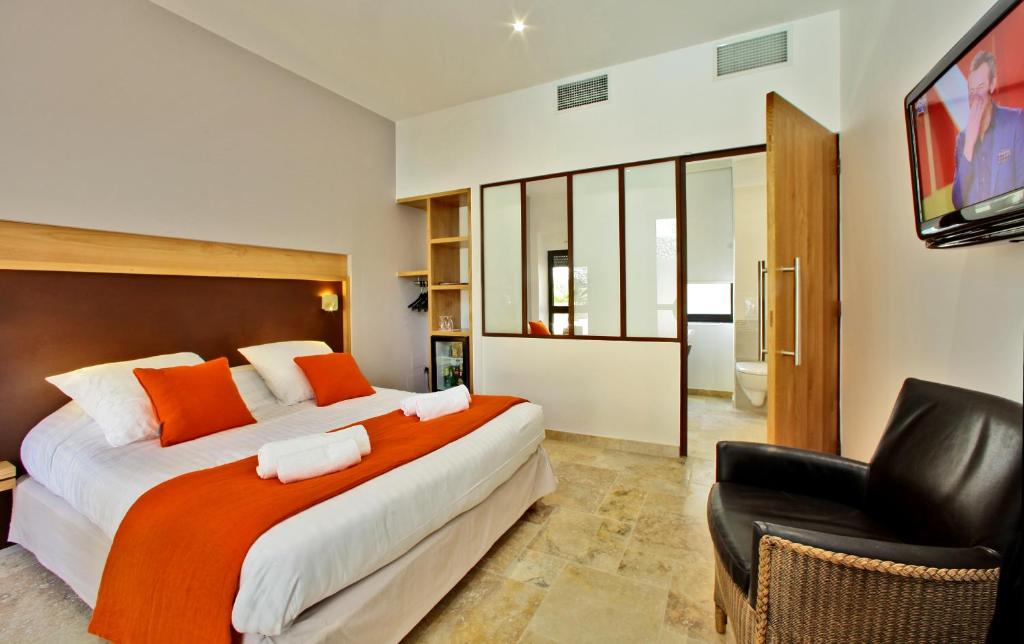 Hotel de Compostelle - 8